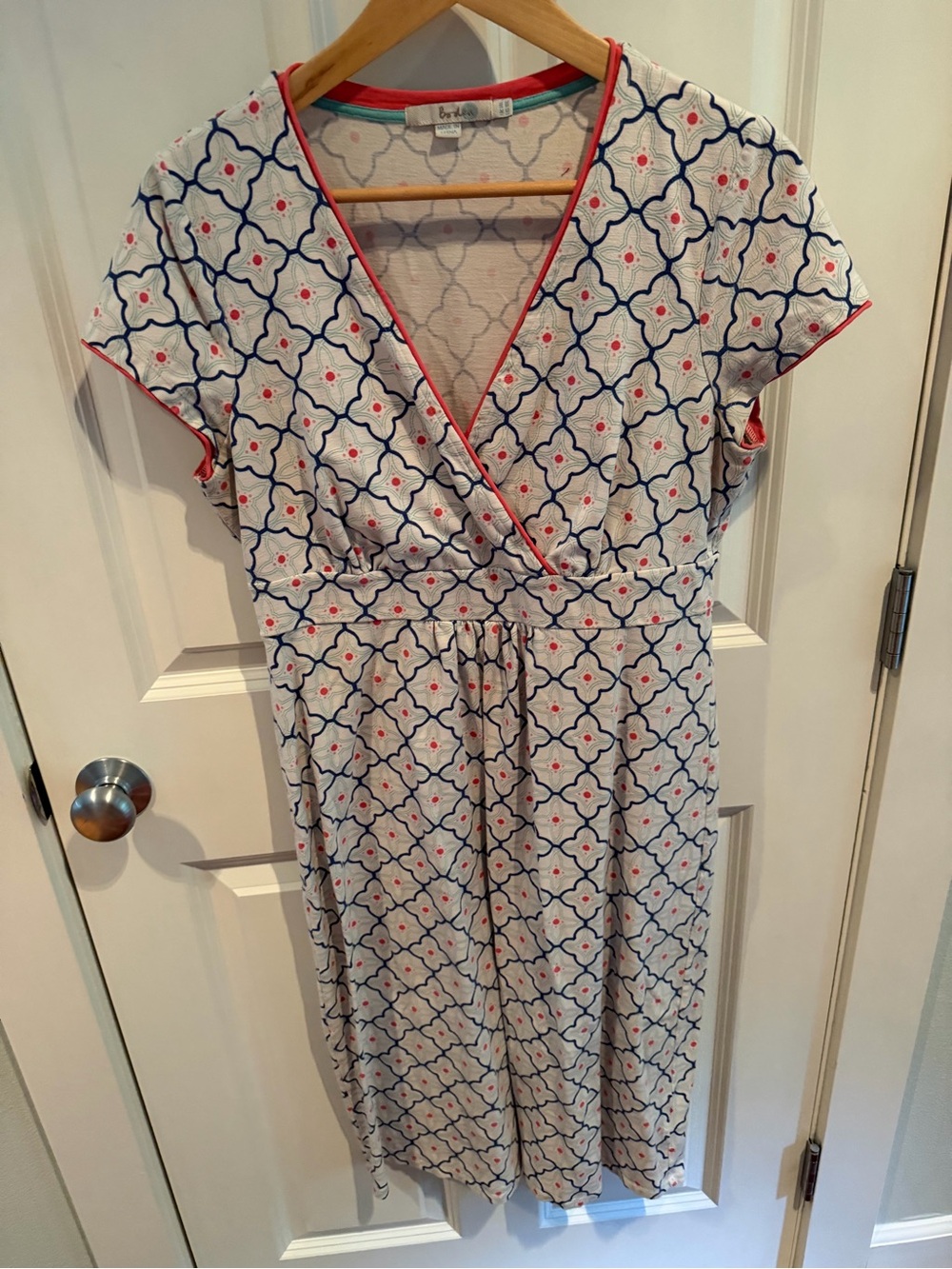 Boden Lola Jersey Blue and White Patterned Wrap Dress with Coral Trim